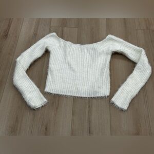 Windsor Ivory Fuzzy Ribbed Sweater – Size L (NWT)